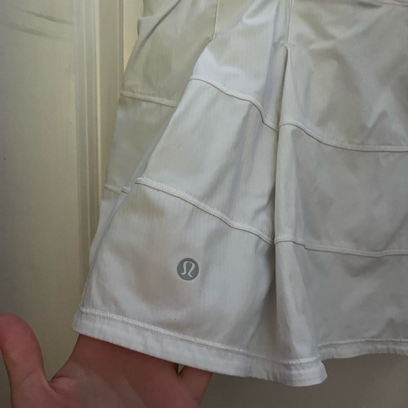 Lululemon White Athletic Skirt - Picture 1 of 4